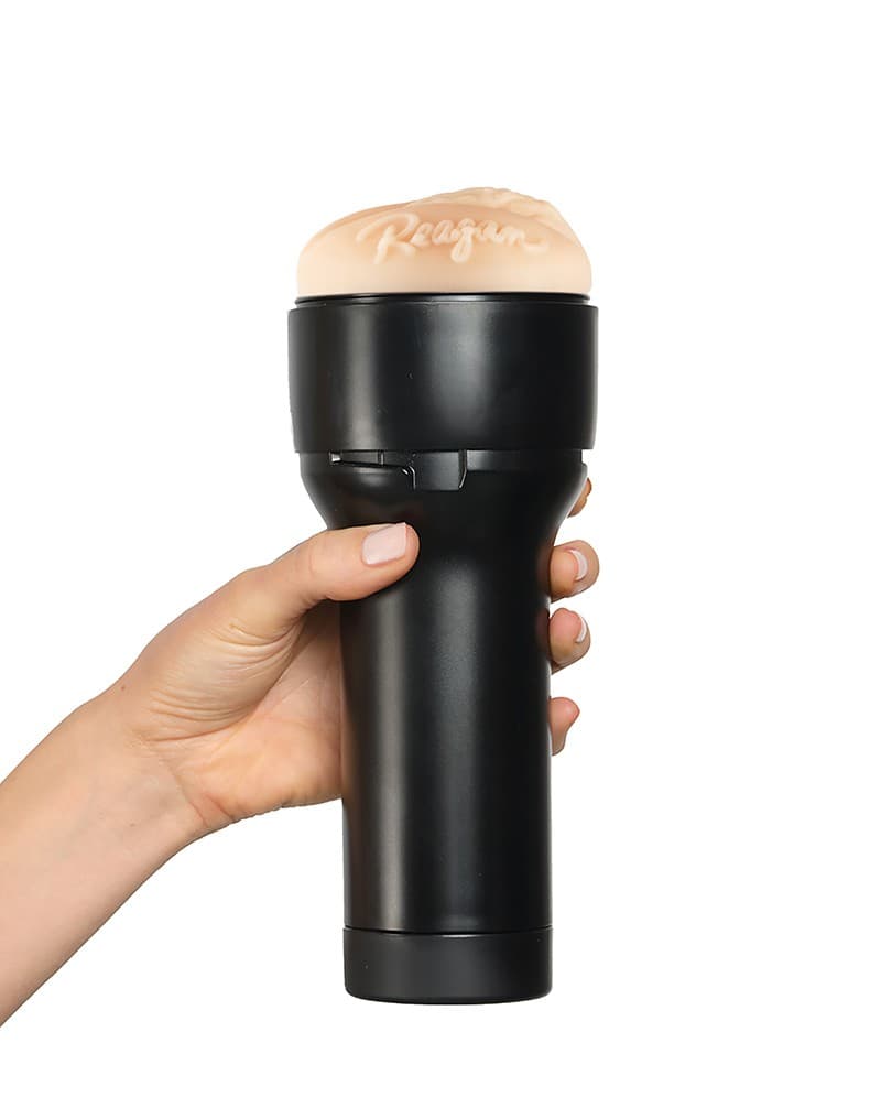 KIIROO - FeelStar Stroker - Reagan Foxx 6