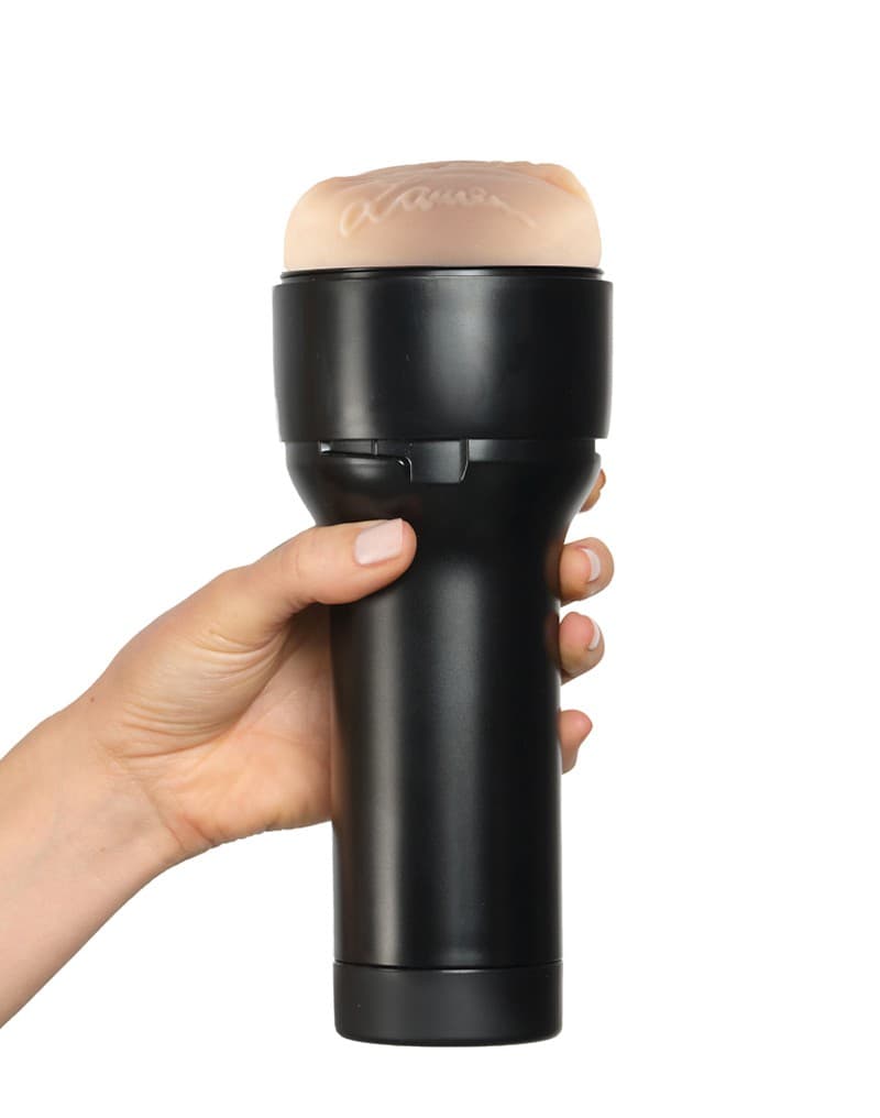 Kiiroo - Feel - Lauren Phillips 7